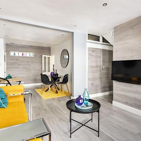 One Bedroom Duplex Apartment Located In Cowley. Oxford Extérieur photo