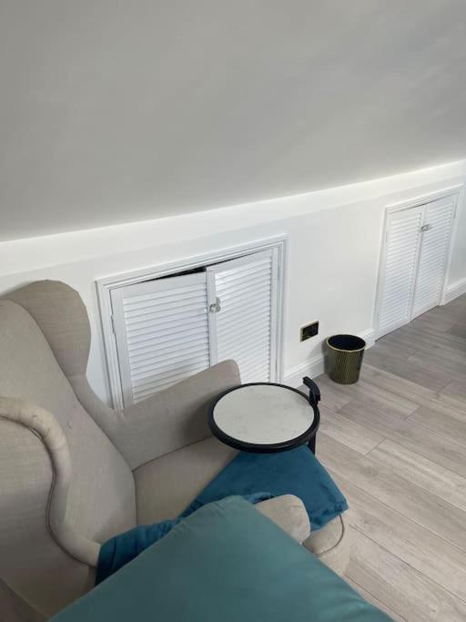One Bedroom Duplex Apartment Located In Cowley. Oxford Extérieur photo